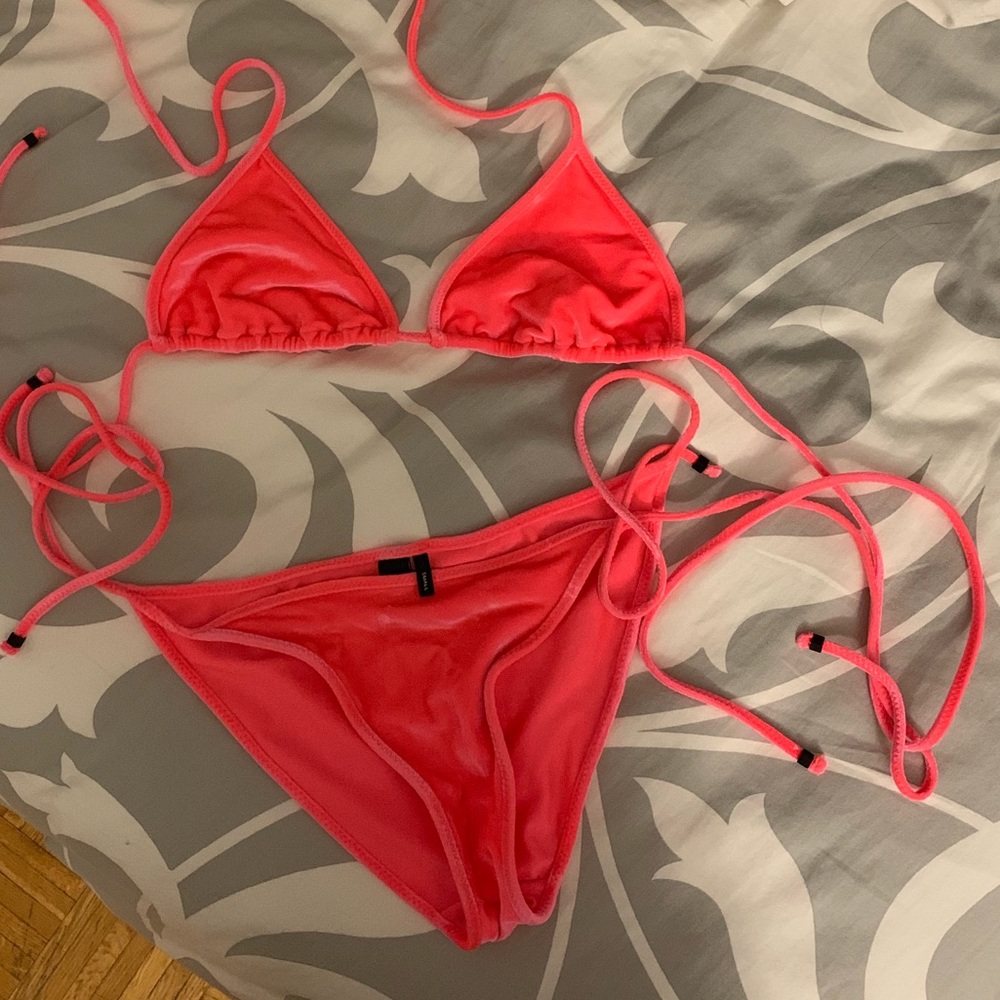 triangl ariel bikini